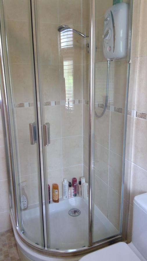 Colourful, Cosy City Home Bath Exteriör bild